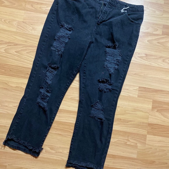 Mossimo - Black Distressed High Rise Mom Jeans - Picture 1 of 4